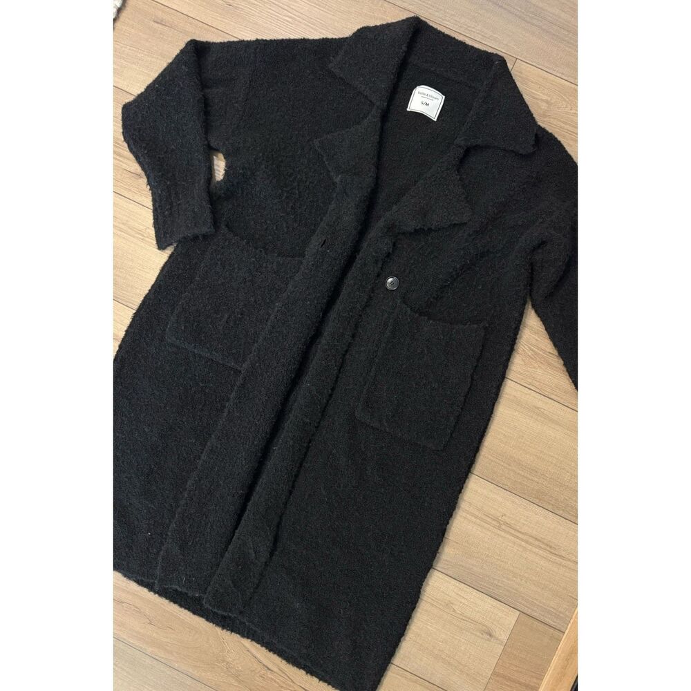Belle & Bloom Born To Run Sustainable Black Sweater Jacket S M Boucle Academia - Picture 6 of 6